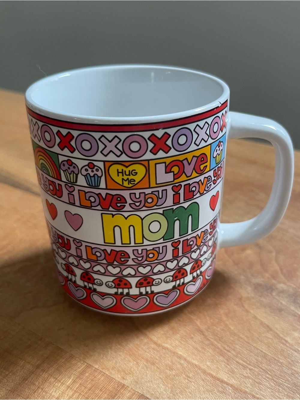 Vintage 1983 Loven' Stuff I LOVE YOU MOM HUG Mug Enesco Courtney Davis Colorful